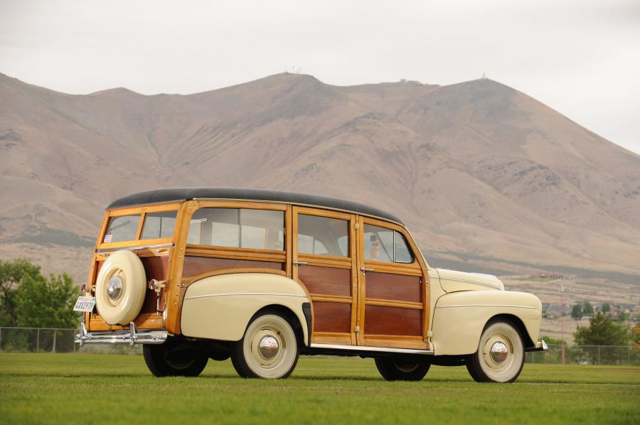  Ford DeLuxe Station Wagon 1940 года  (фото 33 из 36)